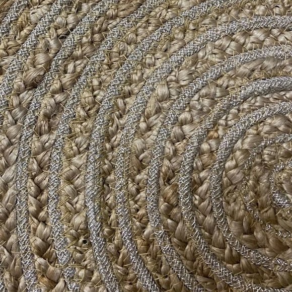 Jute Lurex Placemat | Silver | 35x35 | Pack of 2 - Picture 4 of 5